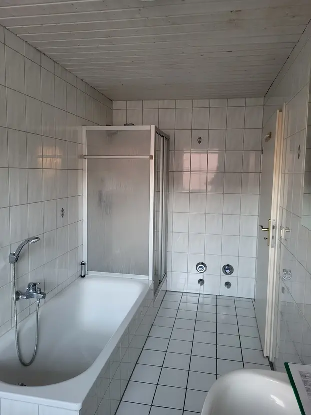 Michaela Hain Immobilien - Badezimmer