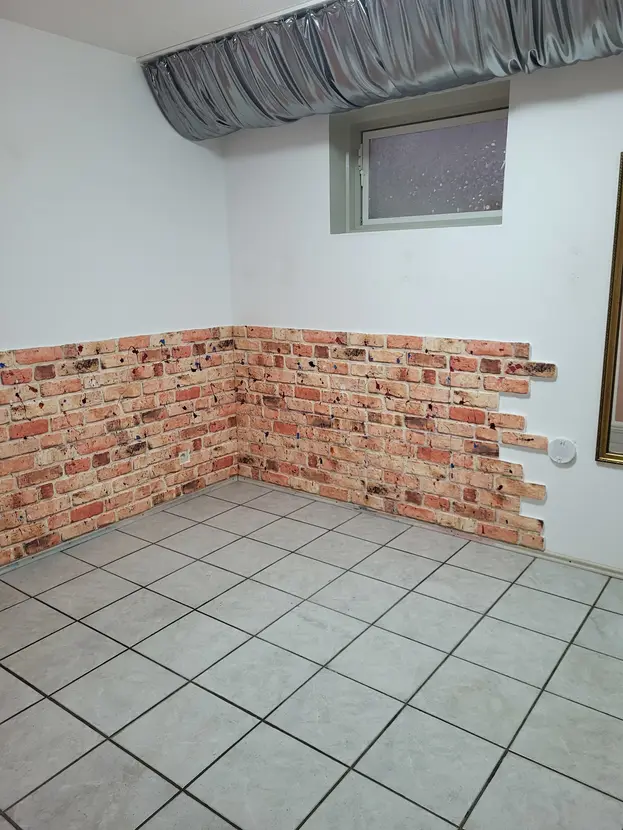 Michaela Hain Immobilien - Badewanne und Waschbecken