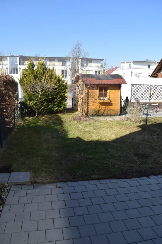 Michaela Hain Immobilien - Badewanne und Waschbecken