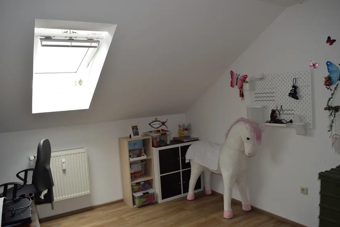 Michaela Hain Immobilien - Badewanne und Waschbecken