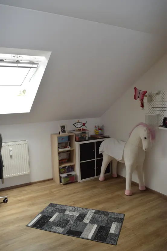 Michaela Hain Immobilien - Badewanne und Waschbecken