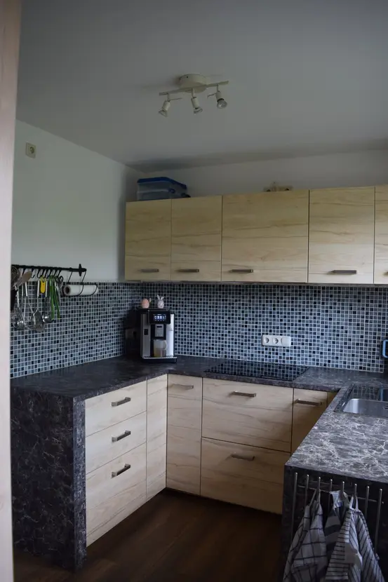 Michaela Hain Immobilien - Badewanne und Waschbecken