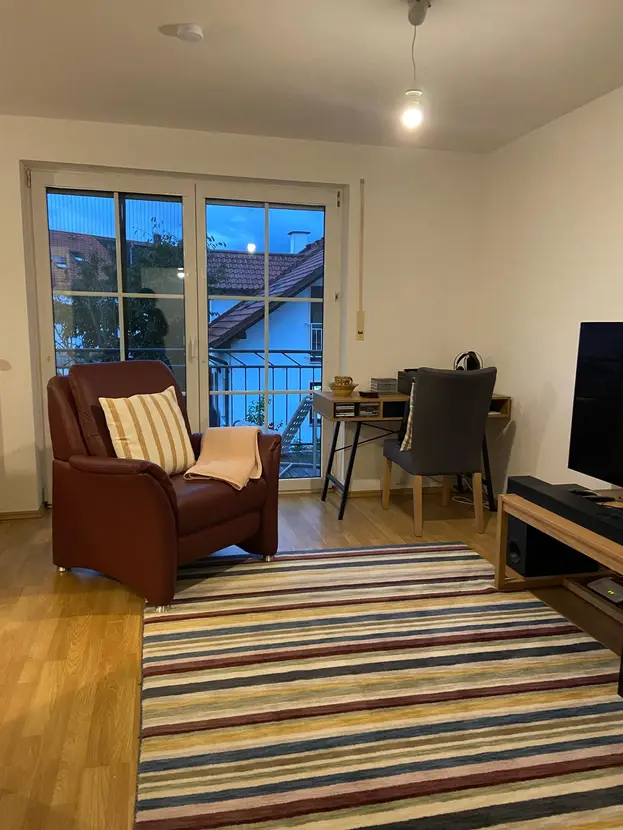 Michaela Hain Immobilien - Badewanne und Waschbecken