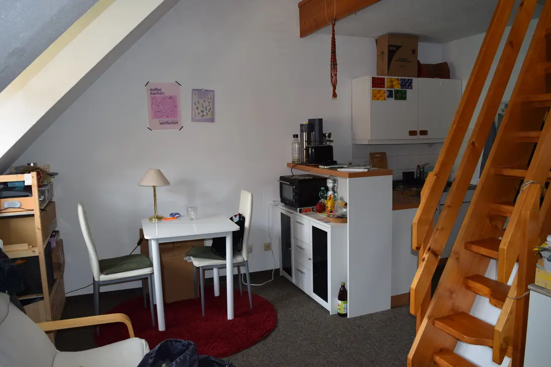 Michaela Hain Immobilien - Badewanne und Waschbecken