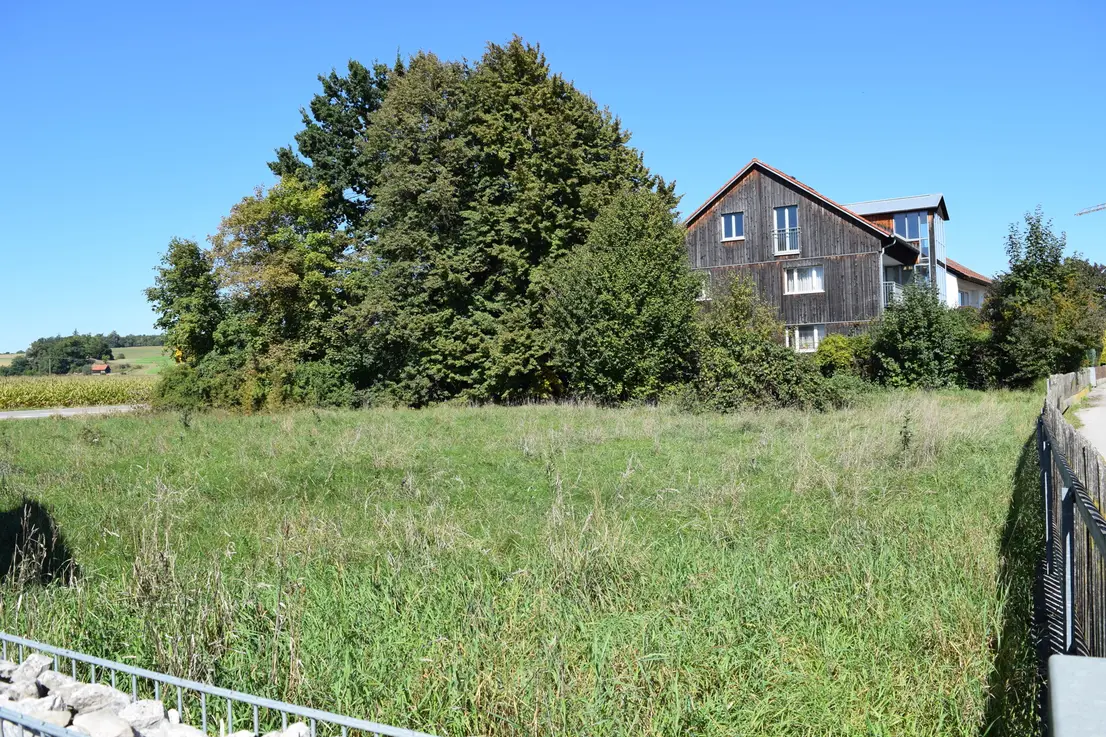 Michaela Hain Immobilien - Badewanne und Waschbecken