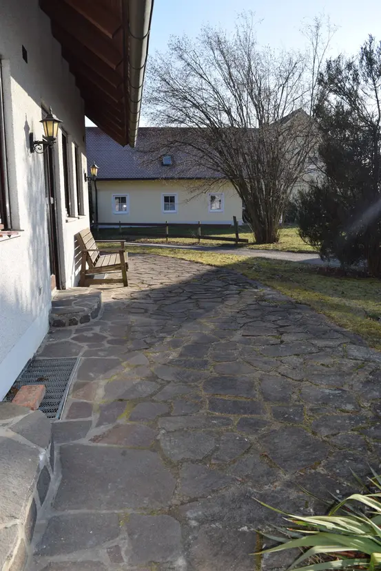 Michaela Hain Immobilien - Badewanne und Waschbecken