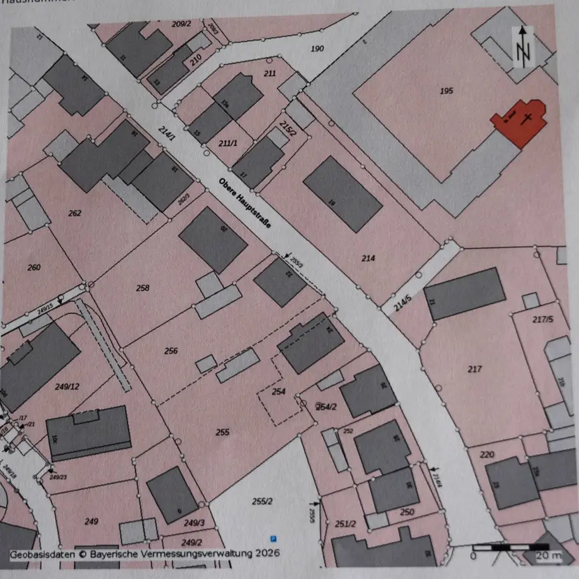 Michaela Hain Immobilien - Badewanne und Waschbecken