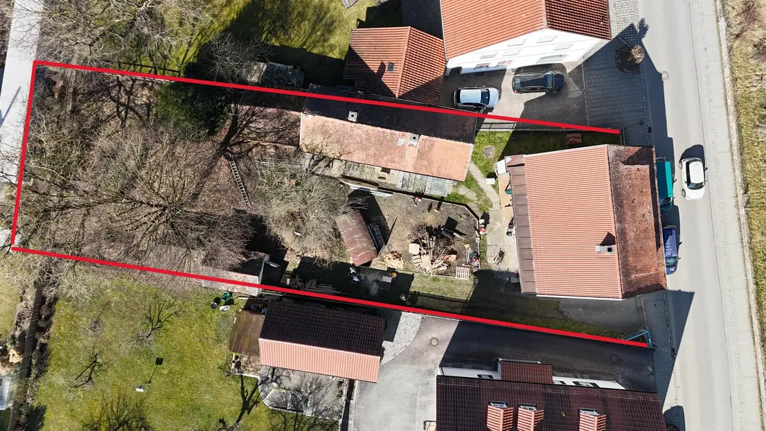 Michaela Hain Immobilien - Badewanne und Waschbecken