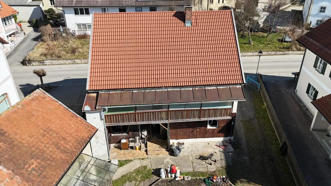 Michaela Hain Immobilien - Badewanne und Waschbecken