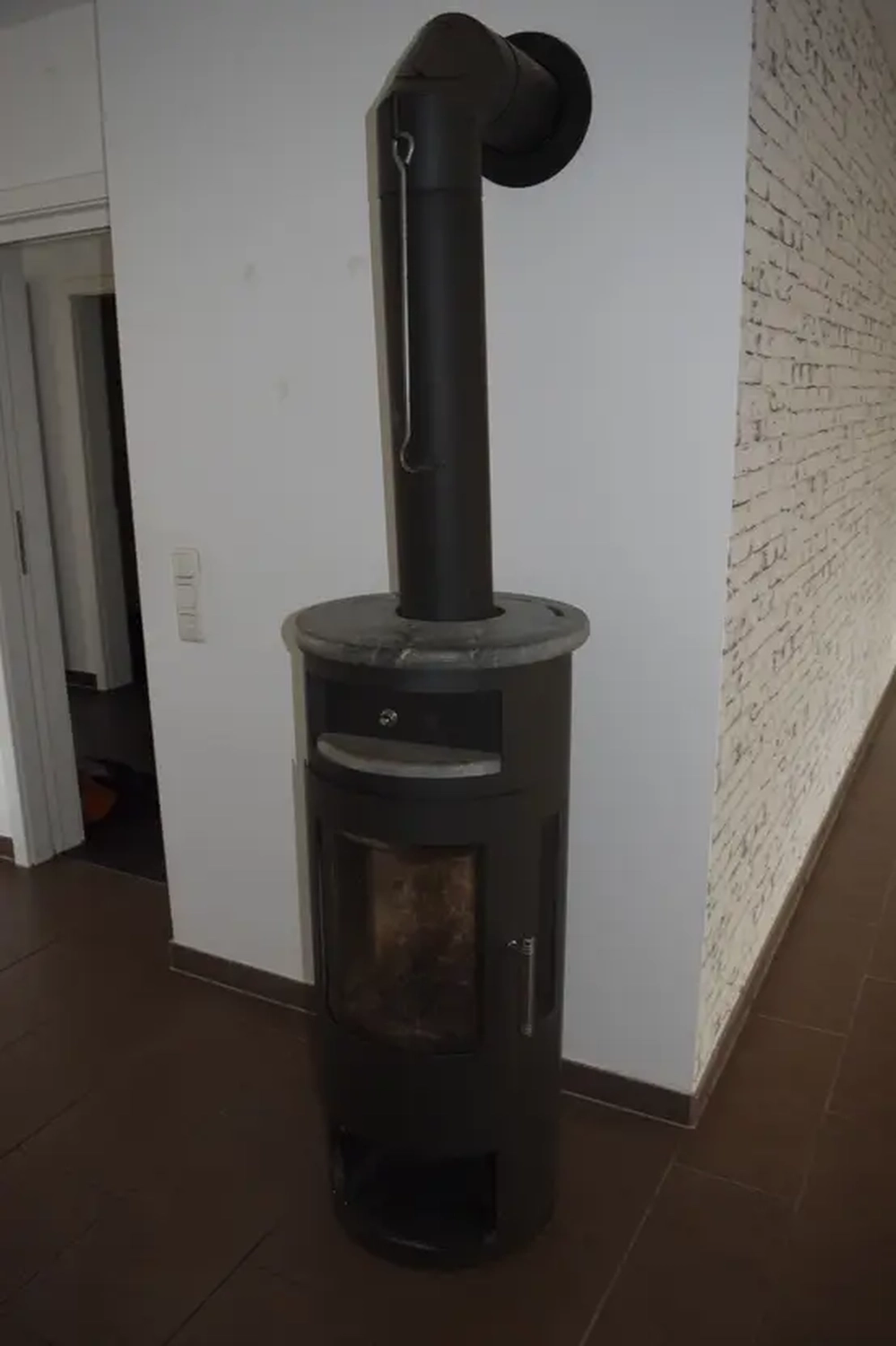 Michaela Hain Immobilien - Badewanne und Waschbecken