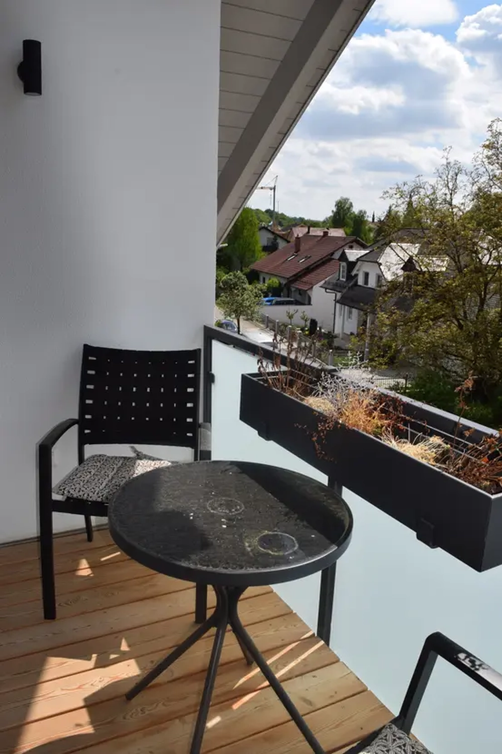 Michaela Hain Immobilien - Badewanne und Waschbecken