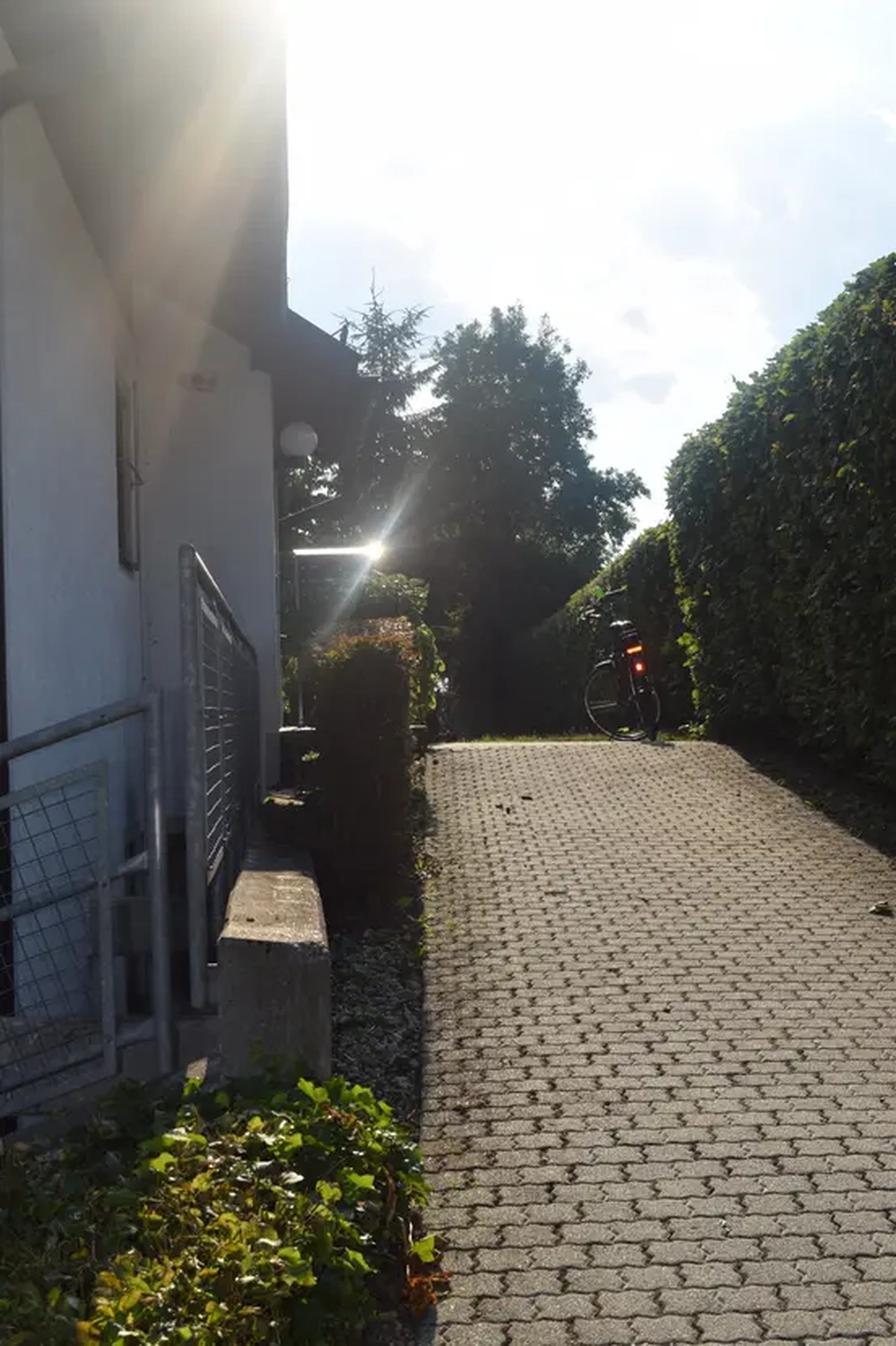 Michaela Hain Immobilien - Badewanne und Waschbecken