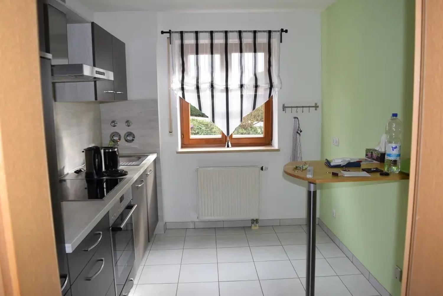 Michaela Hain Immobilien - Badewanne und Waschbecken