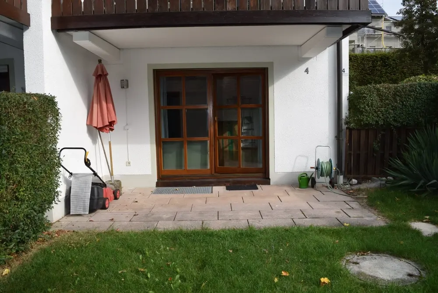 Michaela Hain Immobilien - Badewanne und Waschbecken