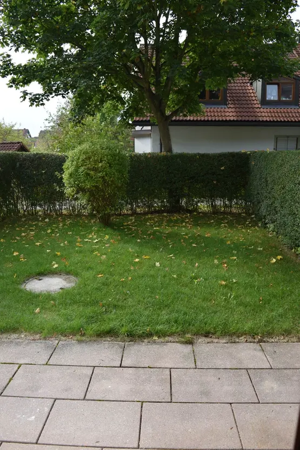 Michaela Hain Immobilien - Badewanne und Waschbecken